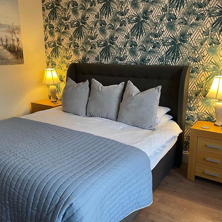 סנדרלנד Roker Cottage, Luxury Seaside Apartment, Private Parking, Sky Tv מראה חיצוני תמונה